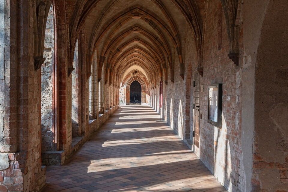 Kreuzgang im Kloster Chorin, Foto: Thomas Vossbeck, Lizenz: Eigenbetrieb Kloster Chorin